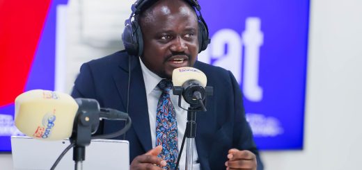 SE MUHINDO NZANGI Butondo ph prise au studio de Top Congo