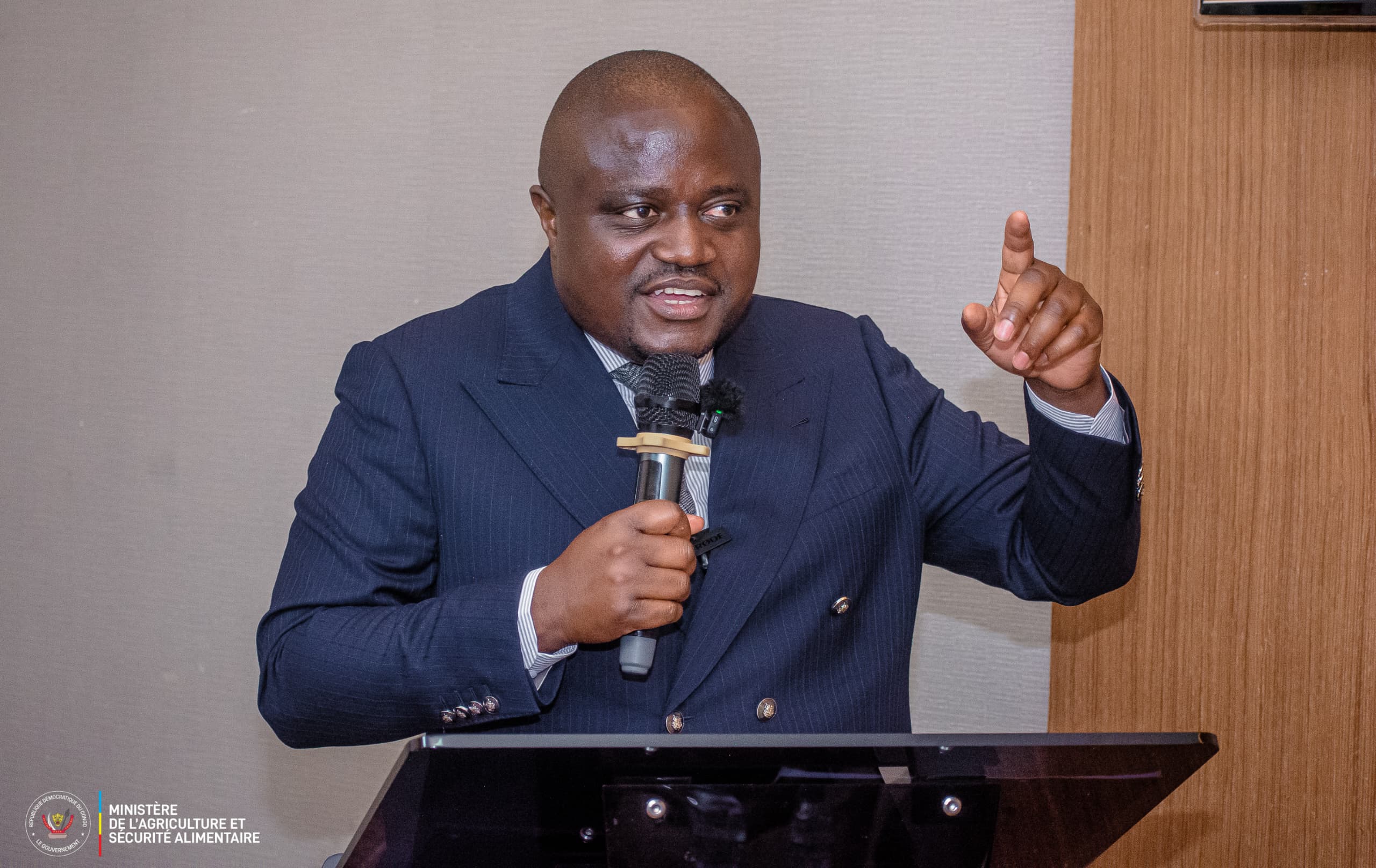 RDC: MUHINDO NZANGI Butondo appuie sur l’accélérateur de la réforme Administrative à l’Agriculture en vue de mettre fin à l’insécurité Alimentaire au pays